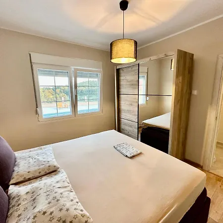Country house Sunny Village, Pool House Podgorica